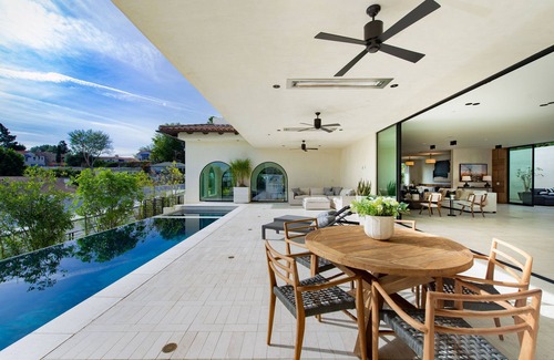 Carthay Circle House | Hollywood VIP Getaway with Pool, Hot Tub, and Moren