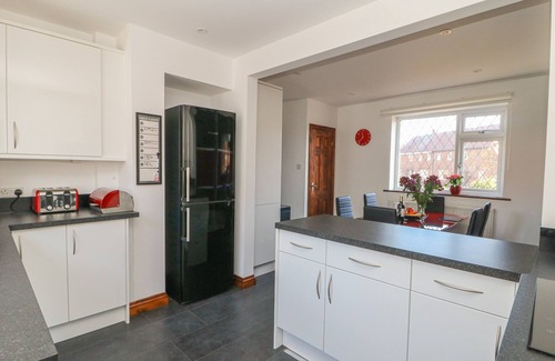 Ripon House | HOLMEFIELD HOUSE, pet friendly, with a garden in Ripon