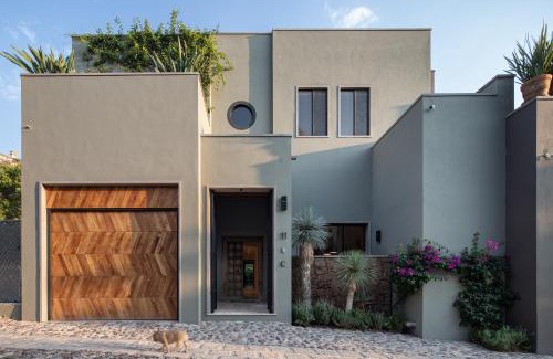 San Miguel de Allende House | HOLT Parque Juarez Privada Stunning 5BR Villa