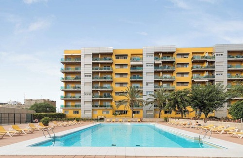 Las Palmas de Gran Canaria Apartment | Home2Book Urban Stay Terrace with pool, Las Palmas