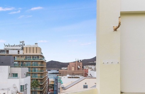 Las Palmas de Gran Canaria Apartment | Home2Book El Perenquén Las Canteras