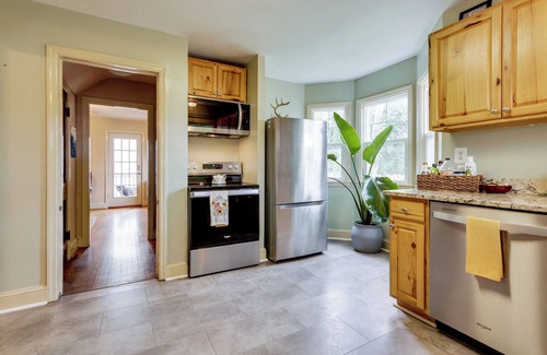 Front Royal House | Home 2 Mi to Shenandoah Nat'l Park & Skyline Drive