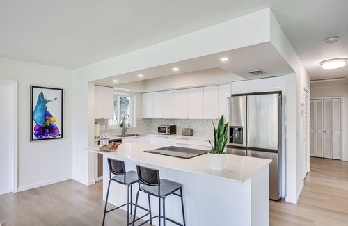 Hallandale Beach House | Home < 2 Mi to Hallandale Beach & Boat Rentals