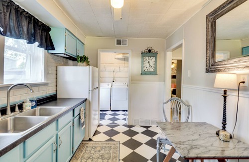 Litchfield House | Home < 3 Mi to Rte 66 & Lake Lou Yaeger!