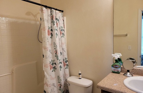 Tallahassee House | Home (3B/3B): Economical Apt, 7 mins to FSU (206)