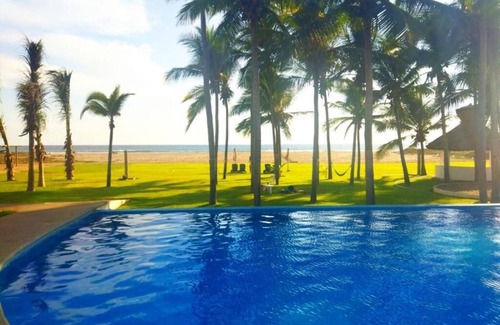 Puente del Mar House | HOME: ACAPULCO DE MIS AMORES. DIAMOND ZONE. PETS ARE ACCEPTED.