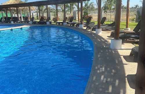 Puente del Mar House | HOME: ACAPULCO DE MIS AMORES. DIAMOND ZONE. PETS ARE ACCEPTED.