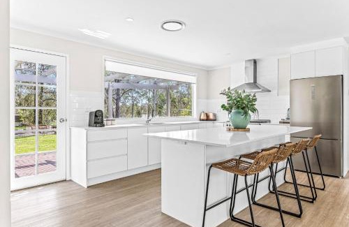 Tomerong House | Home among the Gum Trees" - 10 mins to Vincentia