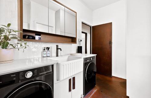 Willagee House | Home Among The Gum Trees