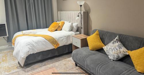 Menlyn Apartment | Home at 422Trilogy Menlyn Maine