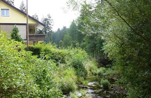 Kniebis Apartment | Home away from home - with a creek in the forest but near to the city