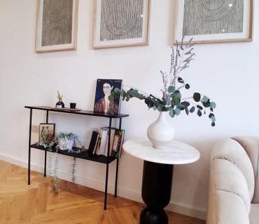 Evelyn Bed & Breakfast | Home away from Home