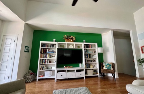 Aurora House | Home Away from Home in Central Park near UC- Anschutz