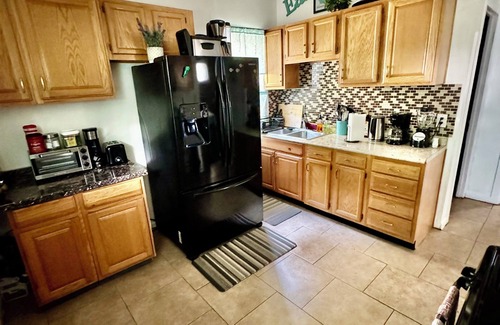 Cleveland House | Home away from home, n By university , hospitals , museum,nPet friendly.