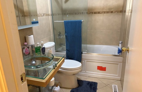 Southeast Calgary House | Home away from home. None smoking and wifi connection in 3 weeks. Full kitchen