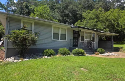 Chattanooga House | Home Away from Home