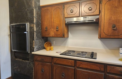 Hot Springs House | Home Away from Homen