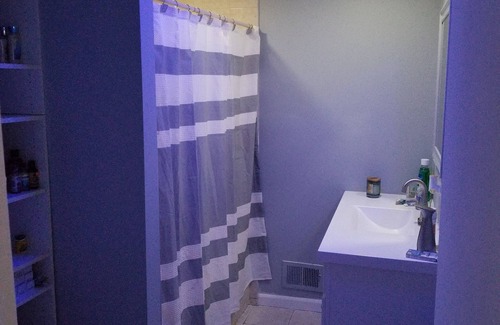 Weequahic House | Home away from Home