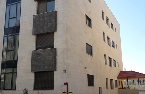 Amman Apartment | Home away from your home, Perfect for Couples,Walking distance to big malls