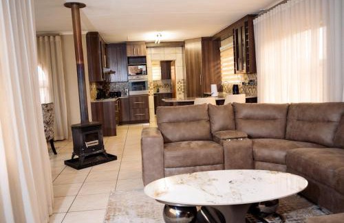 Brakpan House | Home Away Haven