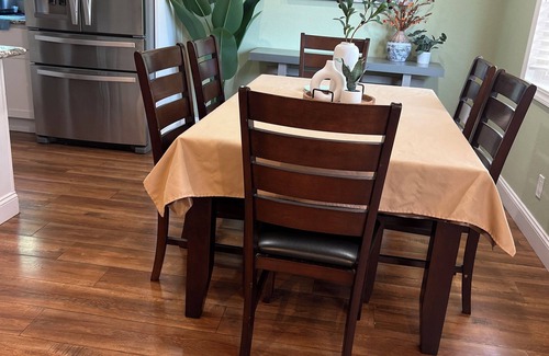 Willow Glen House | Home away home 4B2B Single House with big backyard SAN JOSE/PRIME LOCATION