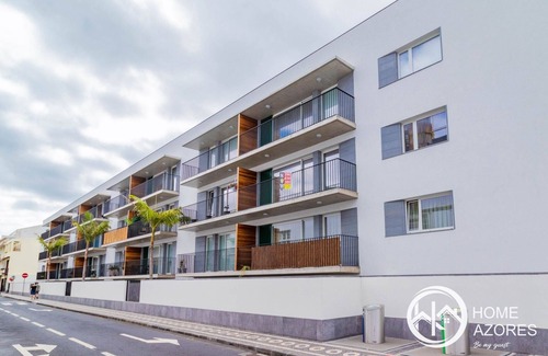 Ponta Delgada Condo | Home Azores - Coliseu Residences B1-1º