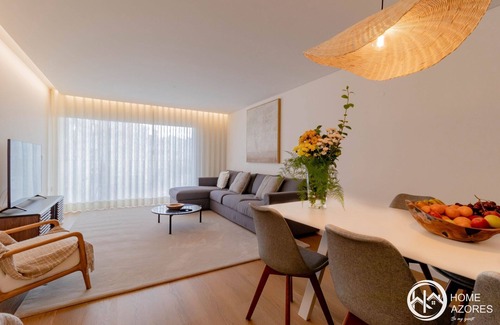 Ponta Delgada Condo | Home Azores - Coliseu Residences B1-1º