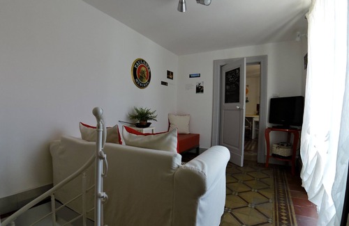 Old Town Apartment | Home Design Stories (apartment 2-4 people)