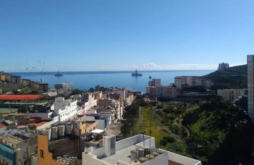 Las Palmas de Gran Canaria Apartment | Homerez - Amazing studio 1 km away from the beach for 2 ppl.