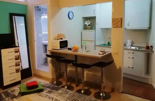 Las Palmas de Gran Canaria Apartment | Homerez - Amazing studio 1 km away from the beach for 2 ppl.