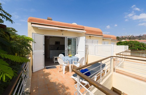 San Agustin Apartment | HomeForGuest Modern Apartment in San Agustin 2 min from the beach