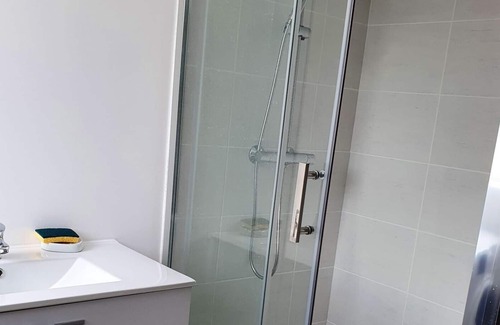 Chateau-Arnoux-Saint-Auban Apartment | Homerez - Nice appartement for 4 ppl. at Château-Arnoux-Saint-Auban