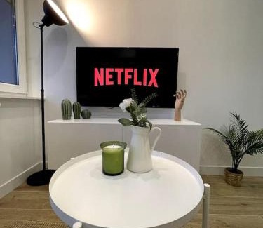 Bourgfelden Apartment | HOME GREEN TOUCH - Fibre*Near Basel*Cosy