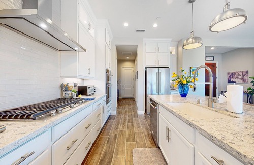 Rancho Mirage House | Home in a 55+ gated community with a private pool, grill, & furnished lanai