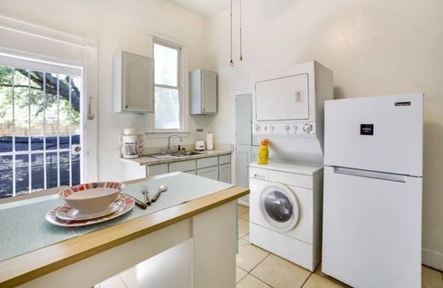 Fairgrounds House | Home in a quiet neighborhood with easy access to the heart & culture of NOLA!