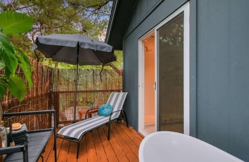 Westlake Terrace House | Home in Austin - Westlake Hills Retreat