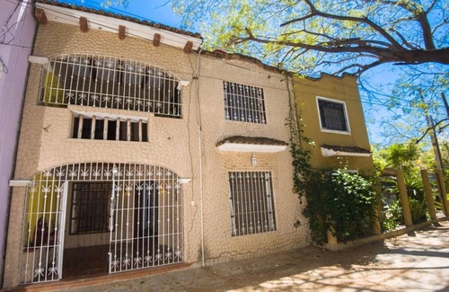 Santa Maria Huatulco House | Home in Bahias de Huatulco/Casa en Bahias de Huatulco