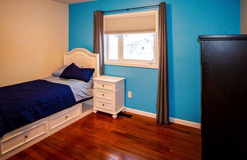 Fairbanks House | Home in Fairbanks Sum