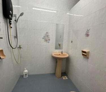 Johor Bahru House | Home In Johor Bahru Near by Setia Tropika
