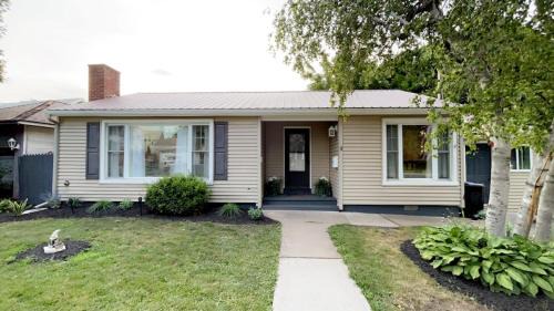 Alexandria Bay House | Home in the Heart of Alex Bay Near Boldt Castle!