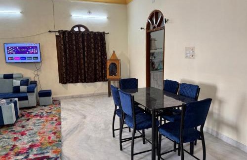Ujjain House | Home in Ujjain Rajkamal Villa