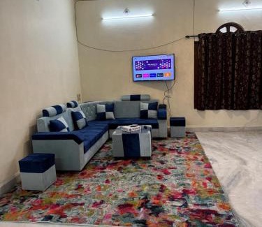 Ujjain House | Home in Ujjain Rajkamal Villa