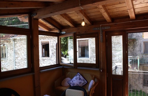 Vagli Sotto Apartment | Home in Wild Countryside