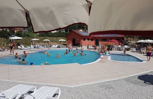 Vagli Sotto Apartment | Home in Wild Countryside