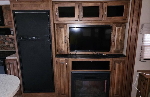 Gracewood House | “Home Is Where You Park It”. Our RV Travel Trailer SLEEPS 4 PEACEFULLY. @Masters