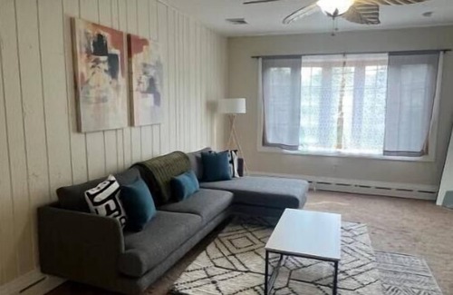Linden House | Home Mins From NYC & NWK Airport