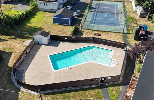 Malden Apartment | Home near Airport & City