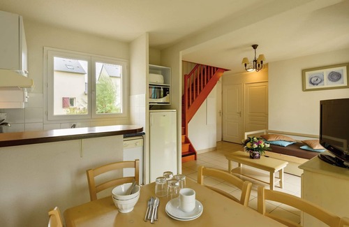 Crozon House | Home Near Bay of Douarnenez