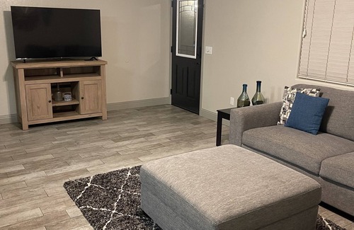 Visalia House | Home near central Visalia