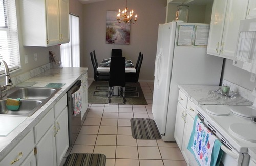 Providence Lakes House | Home of the sun